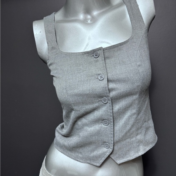 Button Vest Top - Picture 3 of 5
